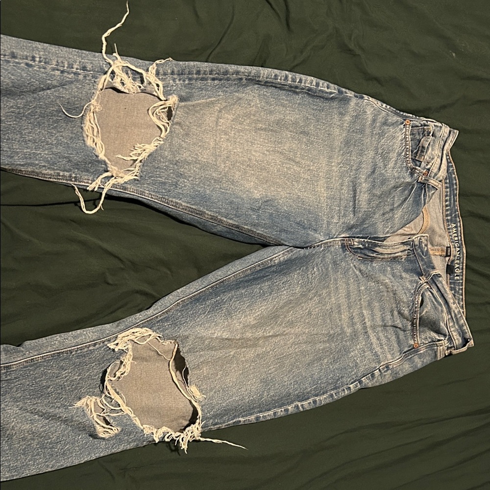 American Eagle Outfitters Light Blue Boyfriend Jeans
